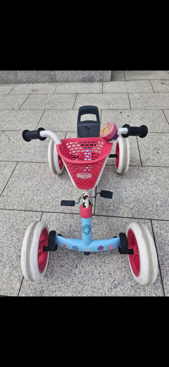 Berg buzzy bloom go kart - Image 1