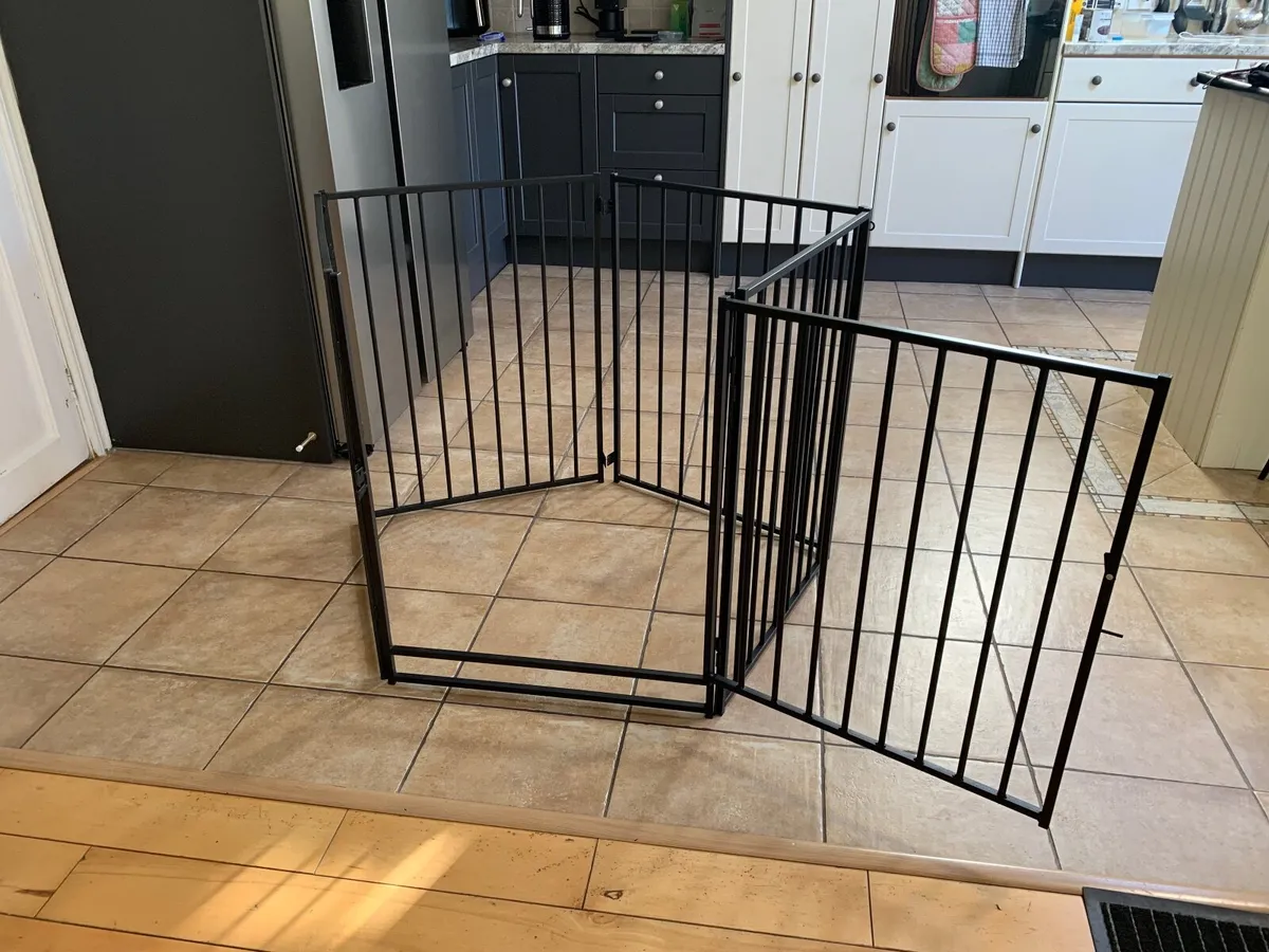 Dog Pen - Image 1