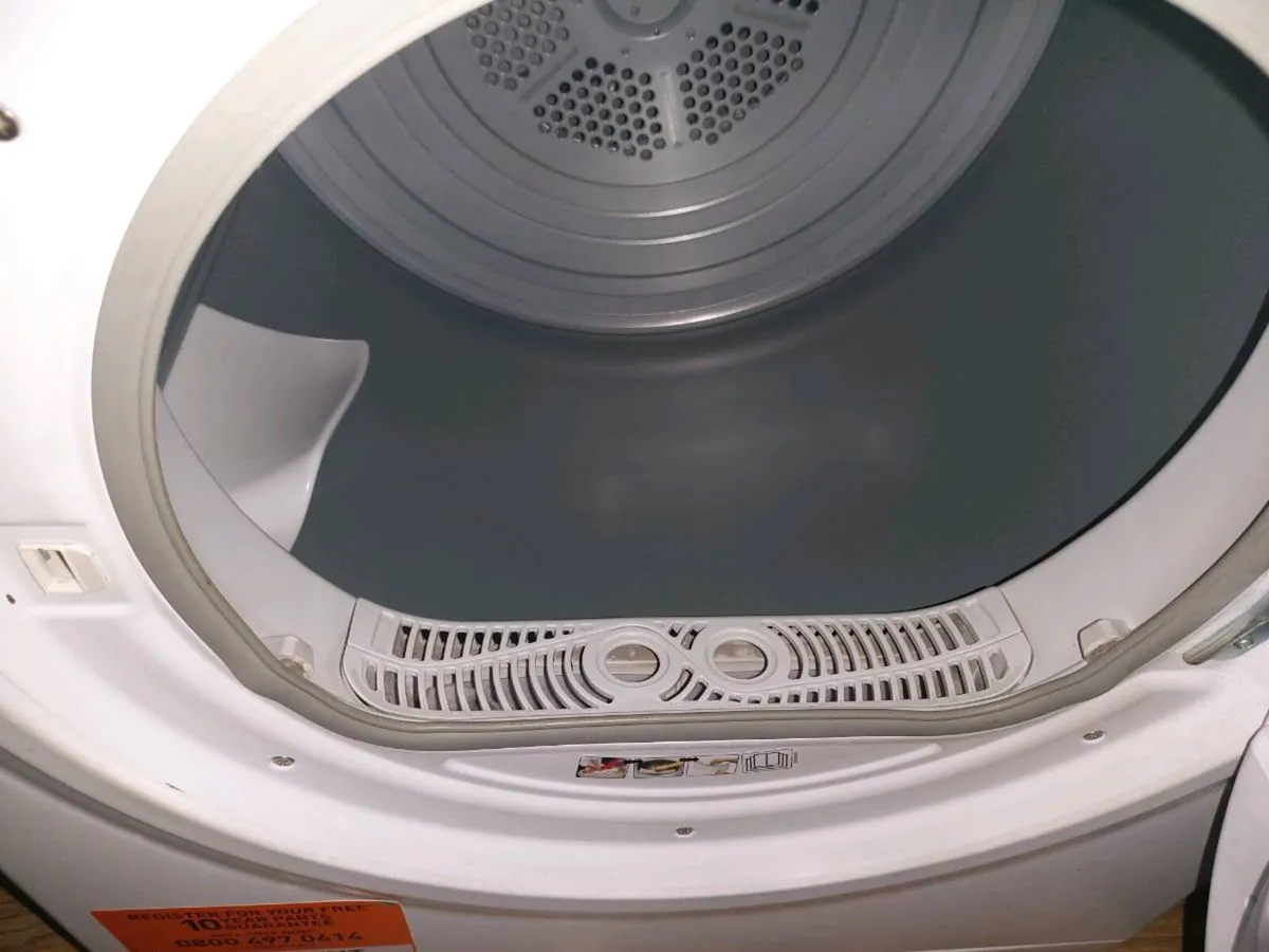 Vented tumble dryer not heating - Image 4