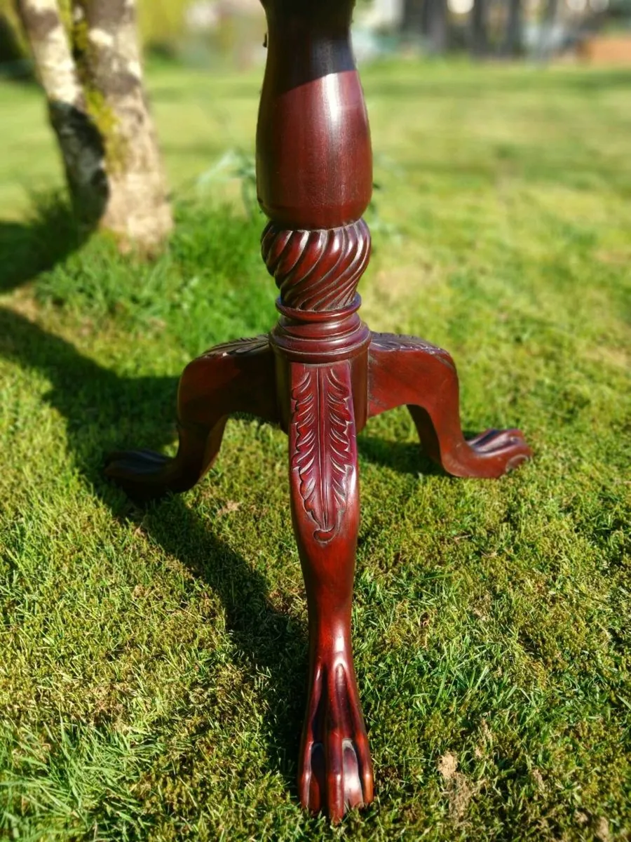 Regency chippendale mahogany drum table - Image 2