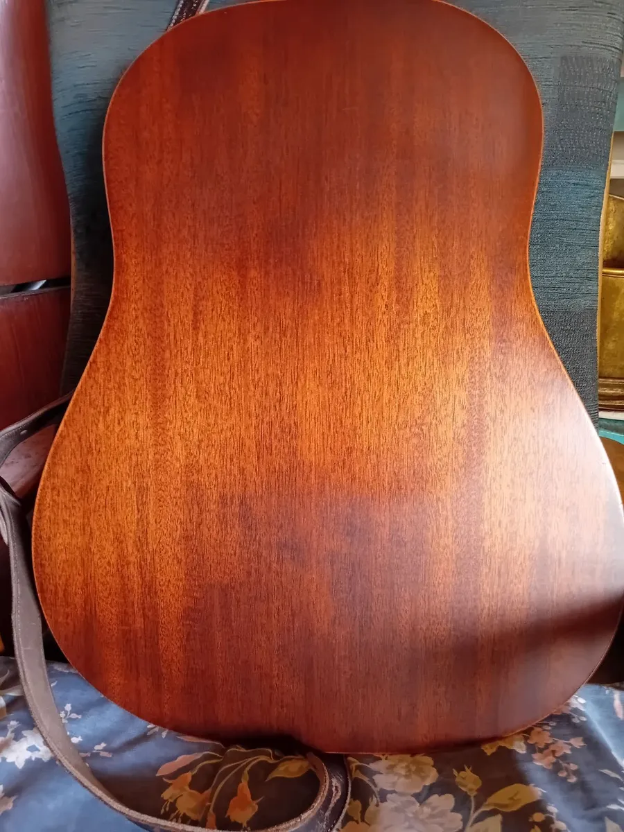 Martin guitar - Image 3