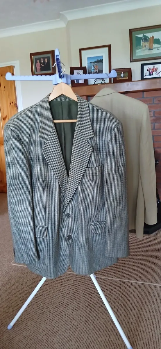 GENTS SPORTS HERRING BONE JACKET - Image 1