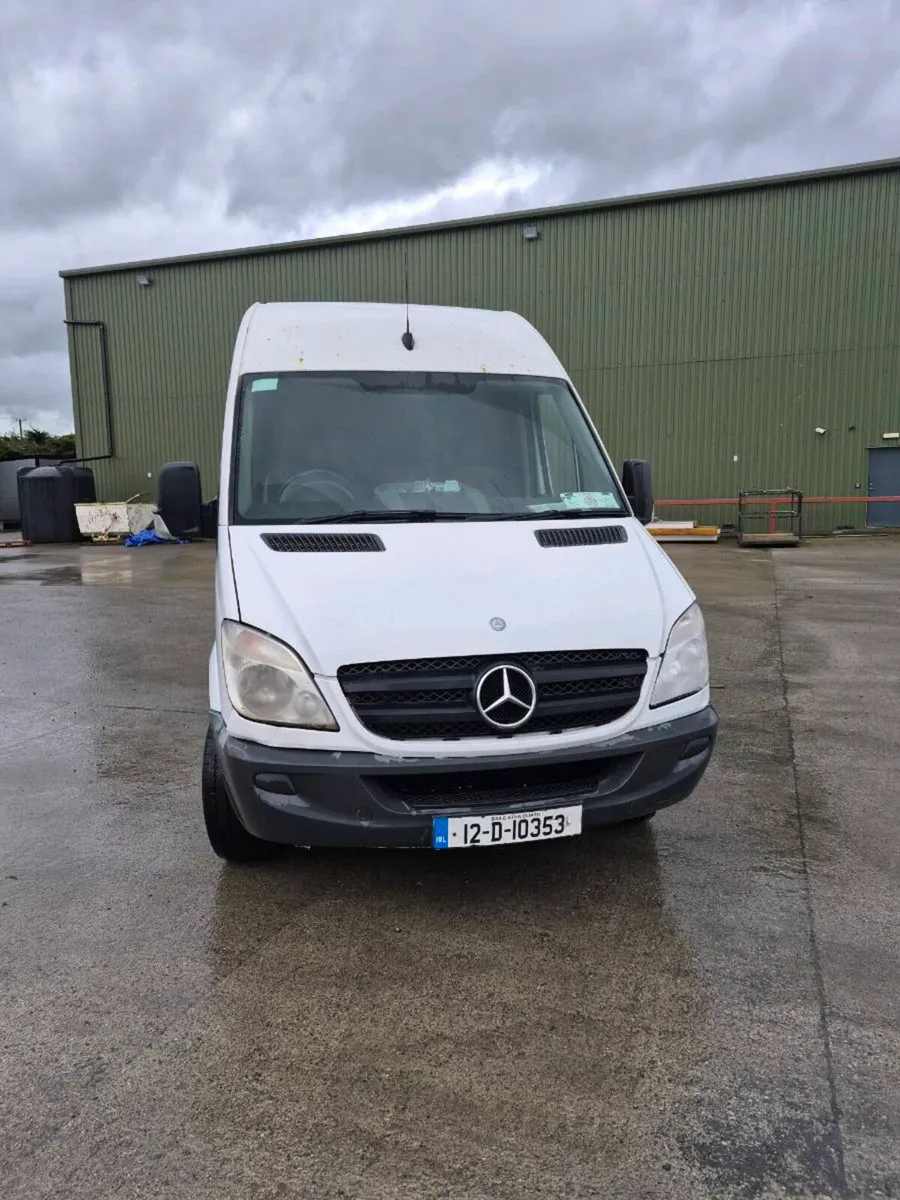 Mercedes sprinter - Image 1