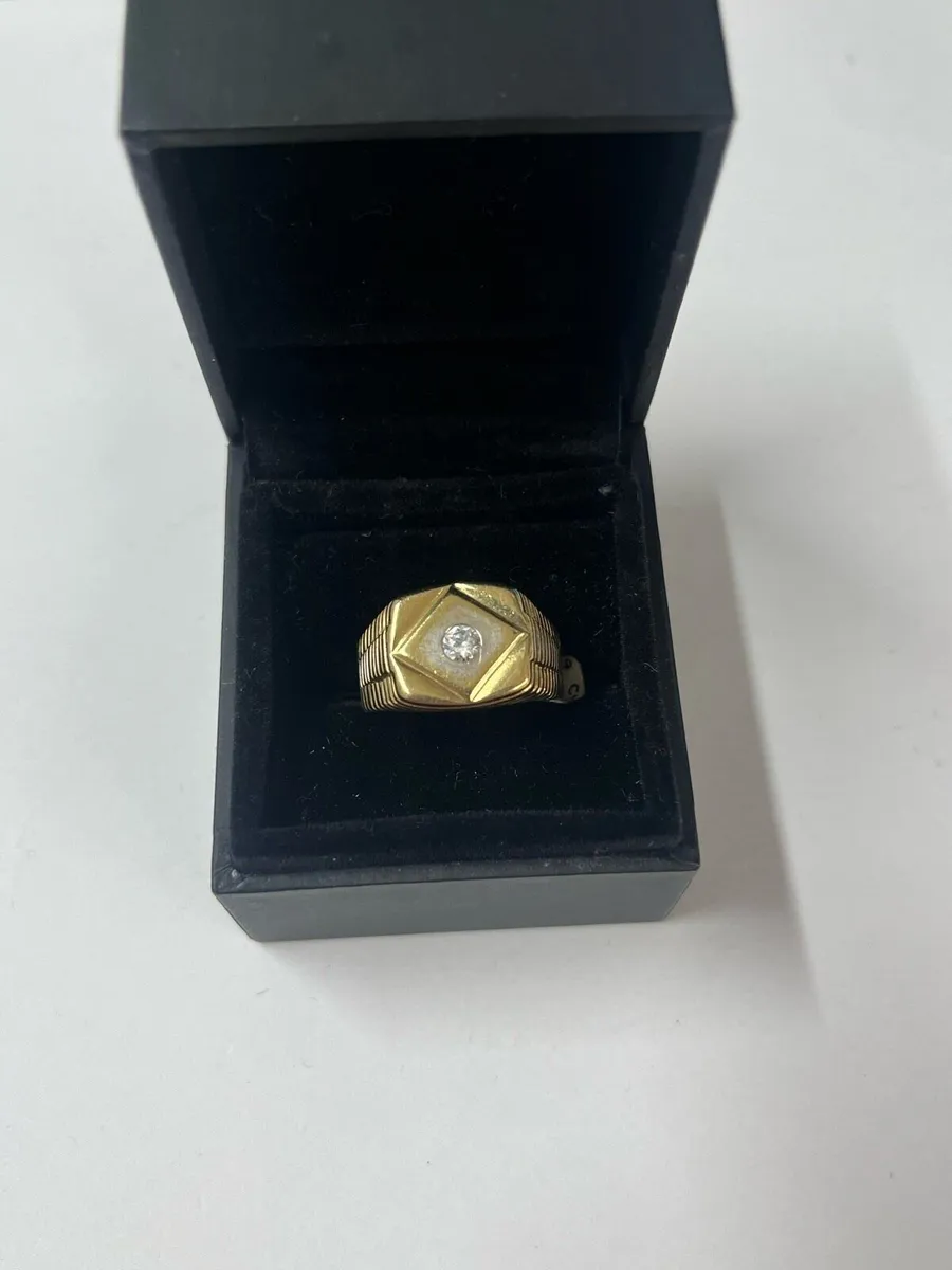 9k gold Cz ring - Image 1