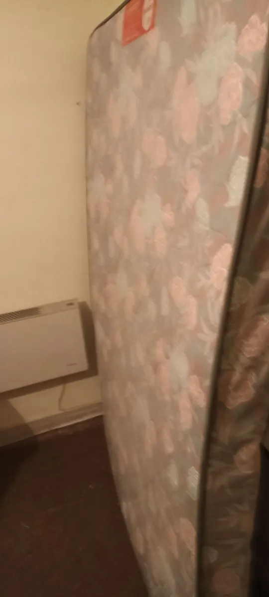 Double Bed - Image 2