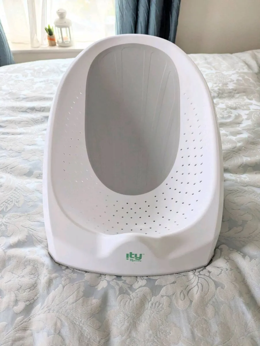 Newborn Bath Ingenuity Easy Rinse Bather - Image 1