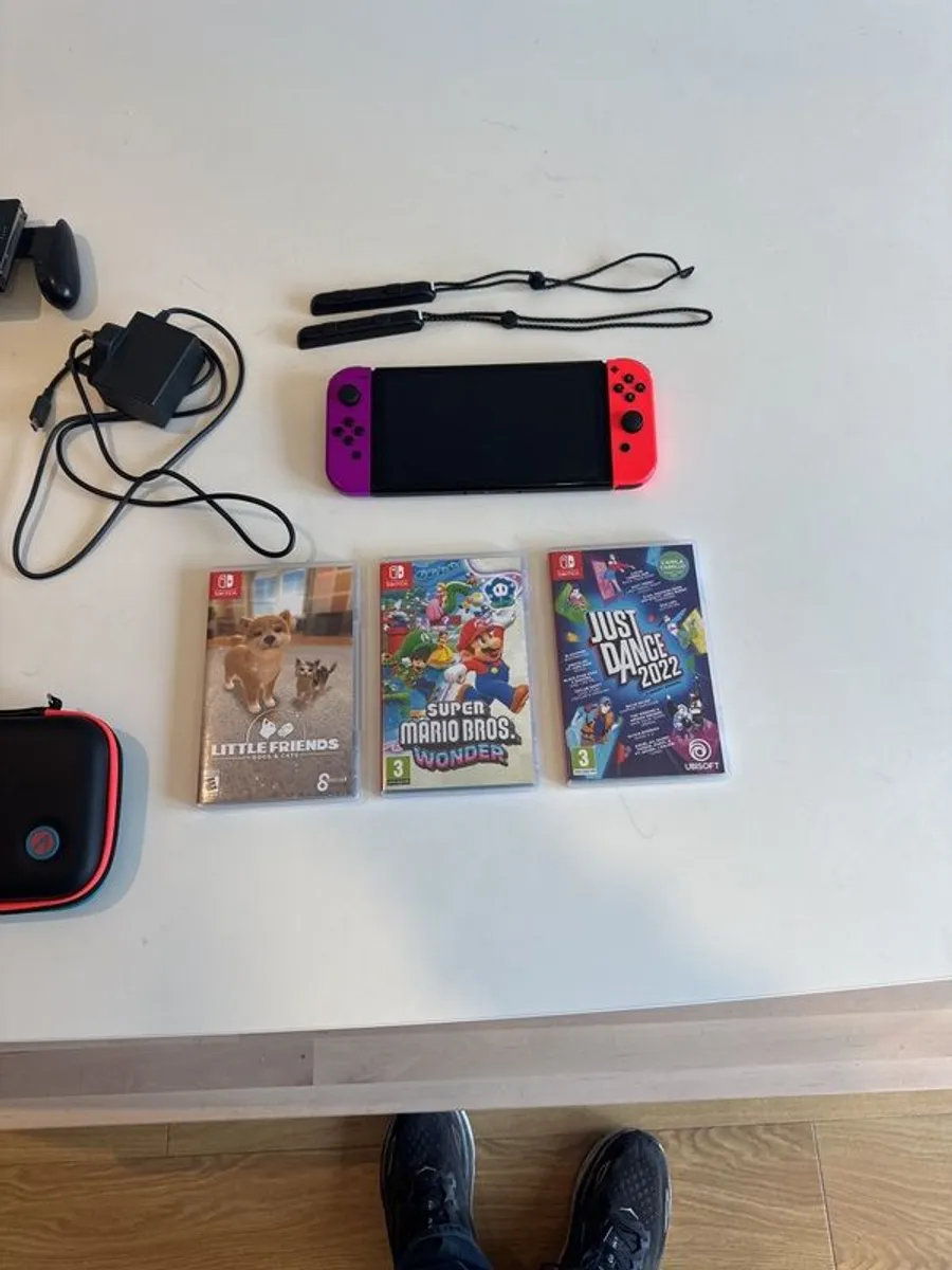 nintendo switch oled - Image 2