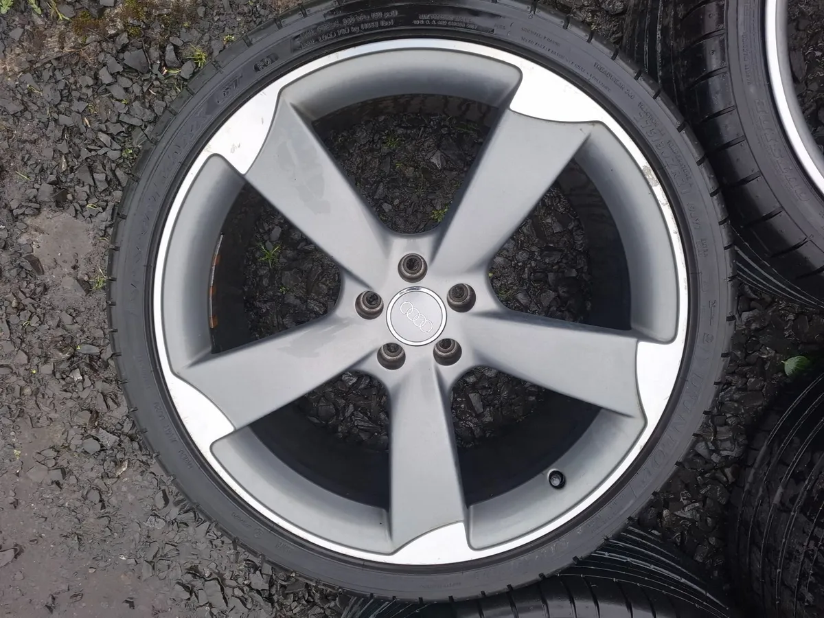 21" Genuine Audi S7, A7 Alloys with tyres - Image 1