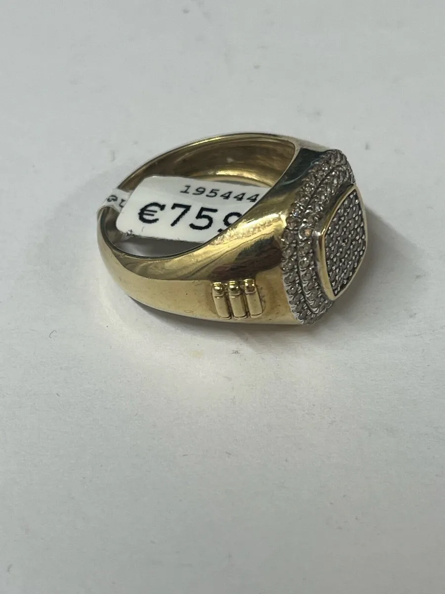 9k gold Cz ring. - Image 3