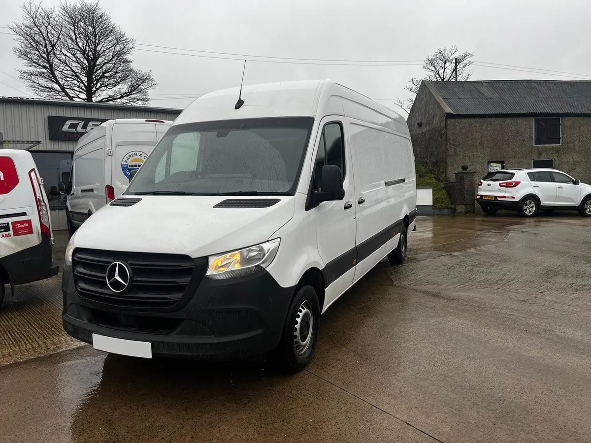 Mercedes-Benz Sprinter 2022, LWB, RWD, FSH - Image 1