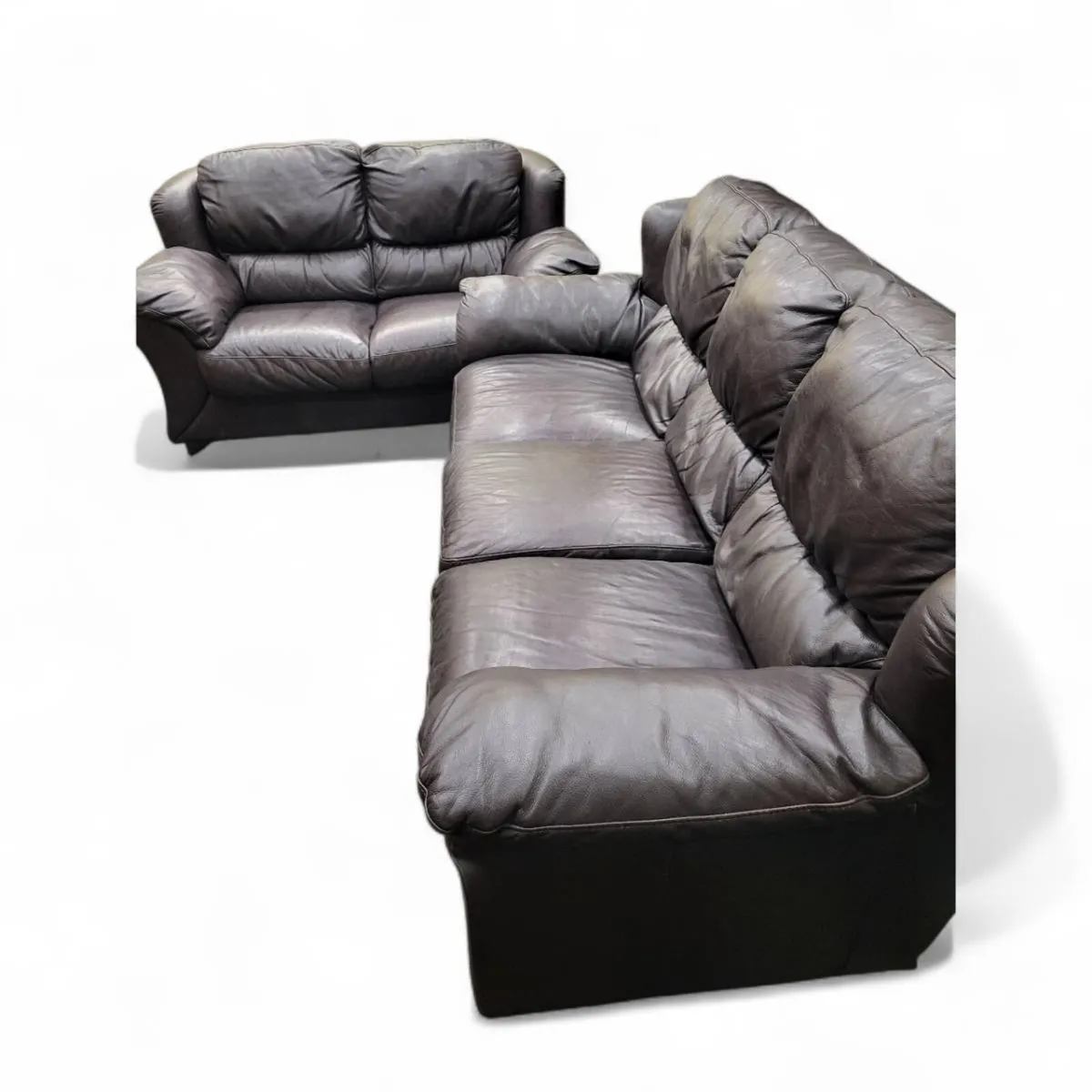 Two large Itaian leather sofas - Image 1