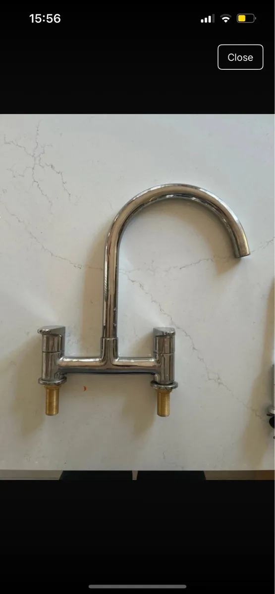Dual kitchen tap