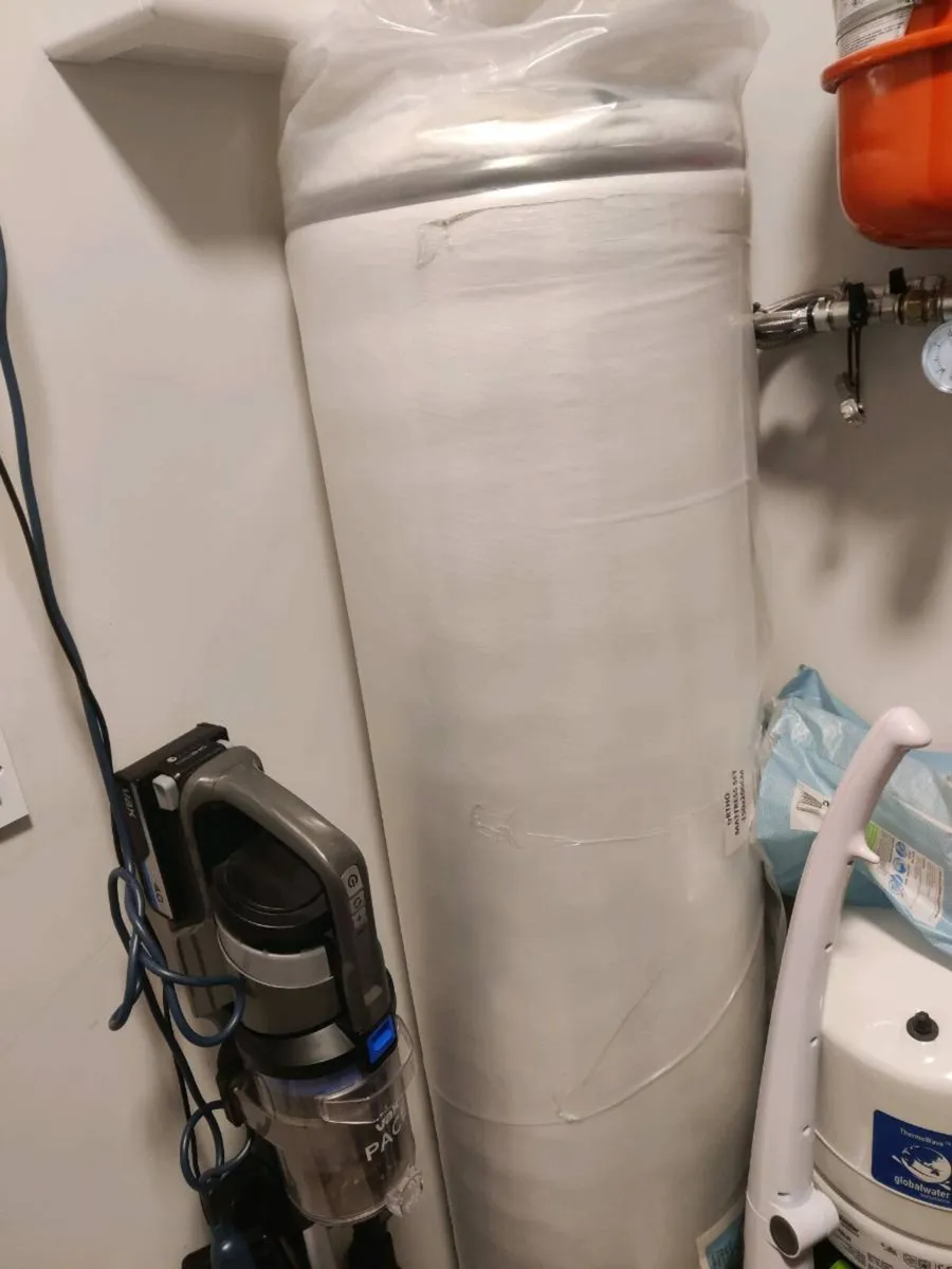 New unopened Orthopedic Mattress king size - Image 2