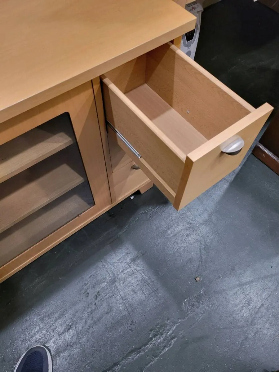 Media Unit - Image 2