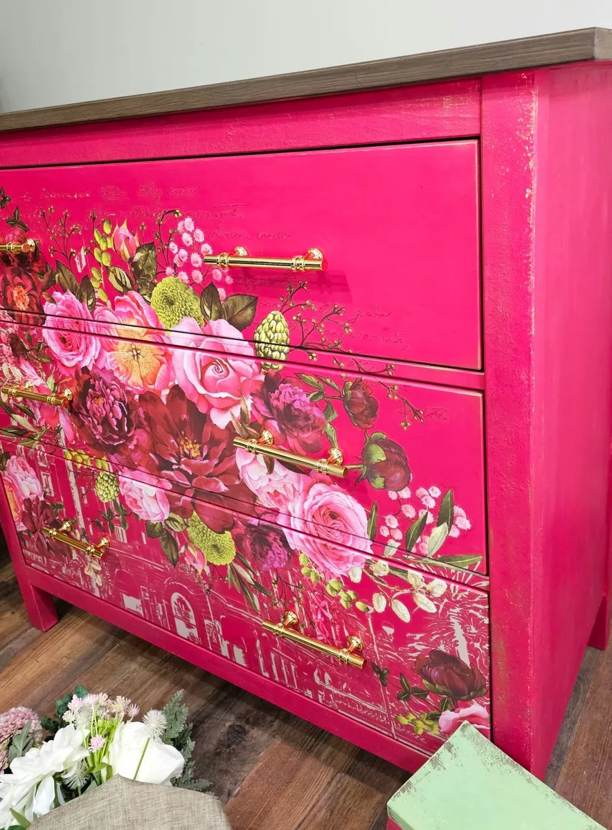 Chest of drawers - Image 2