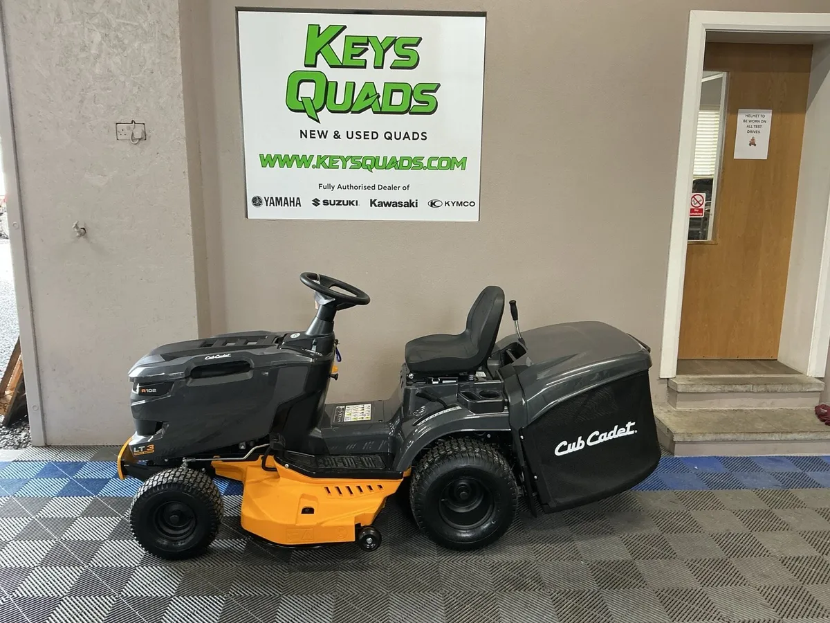 Cub cadet ride on mowers - Image 1