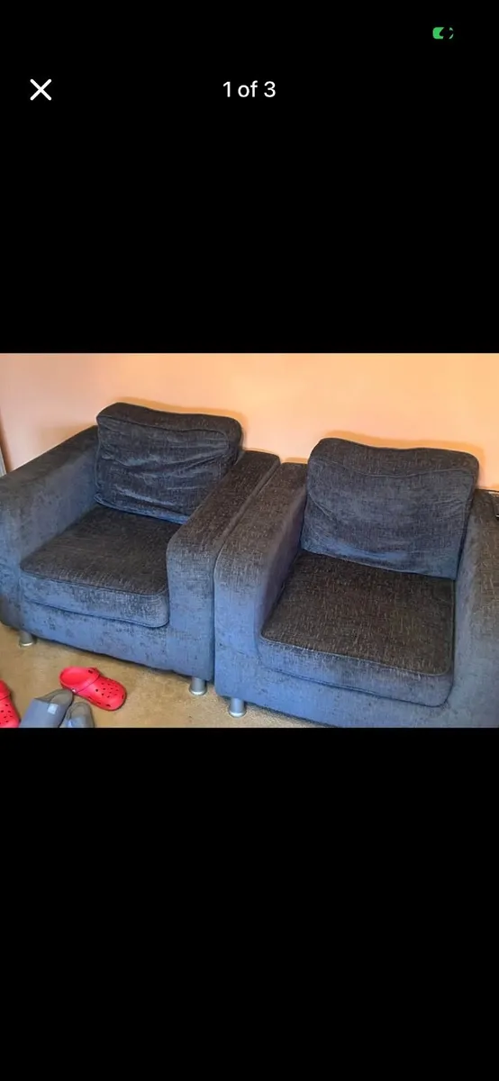 Free Sofa - Image 2