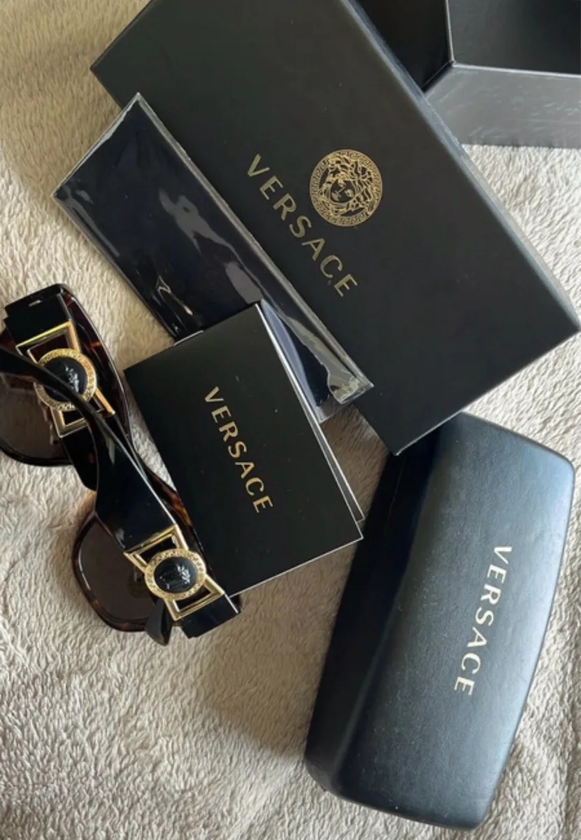 Versace sunglasses - Image 2