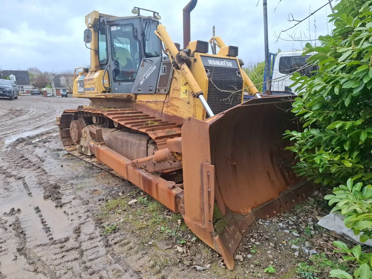 Komatsu D65EX-15 - Image 4