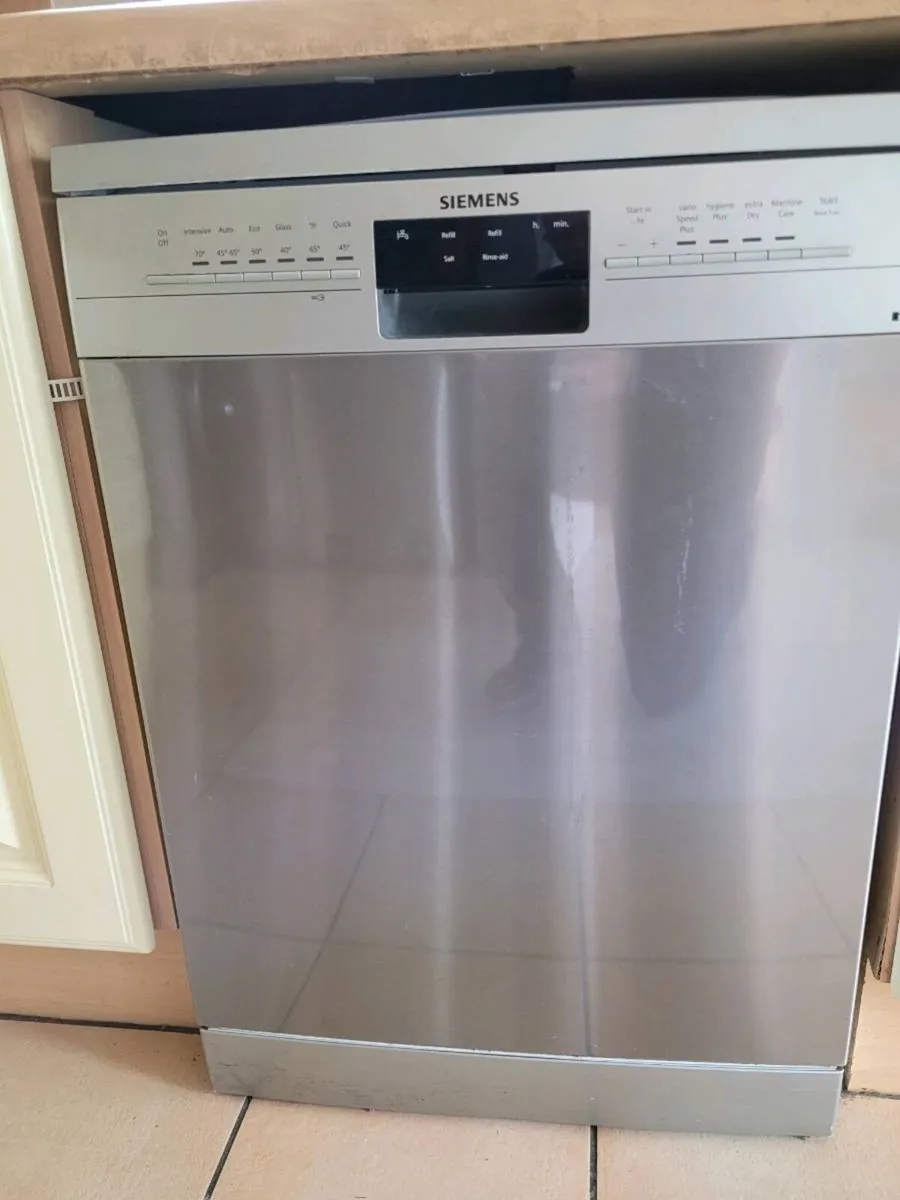 Siemens dishwasher as new - Image 1