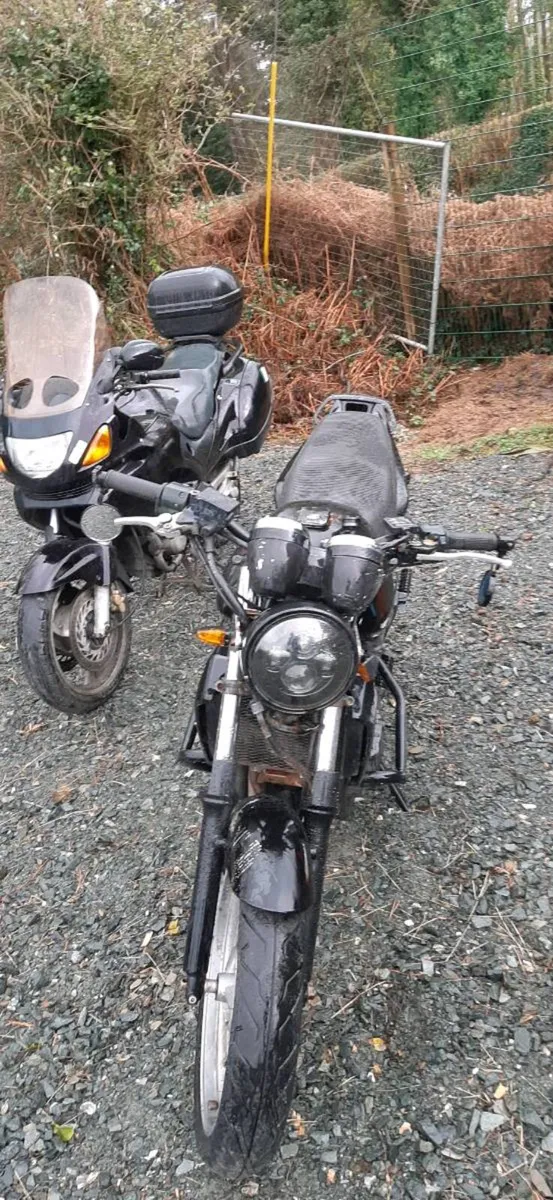 2 motorbikes  One run in and 1 not - Image 1