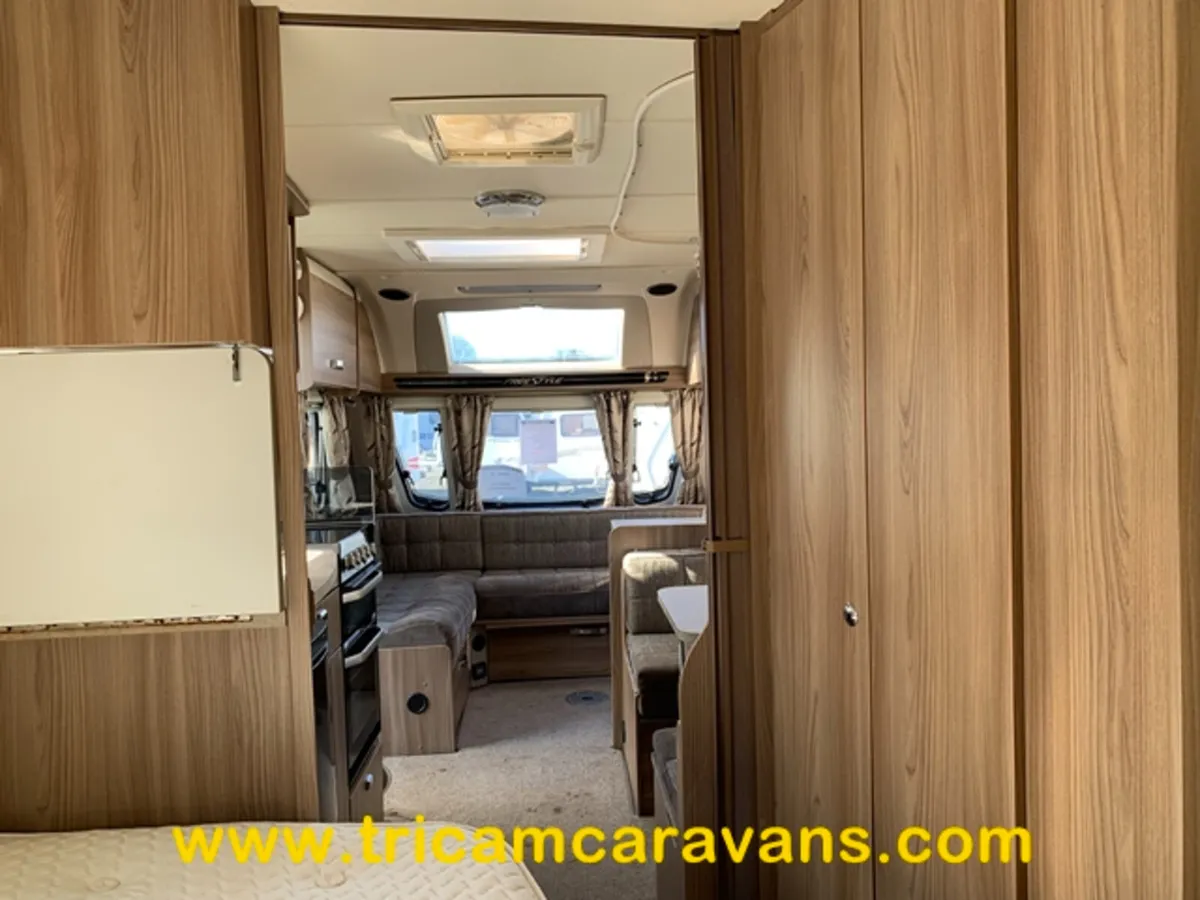 2016 Swift Freestyle SE TWIN T/A Fixed Bed 6 Berth - Image 2