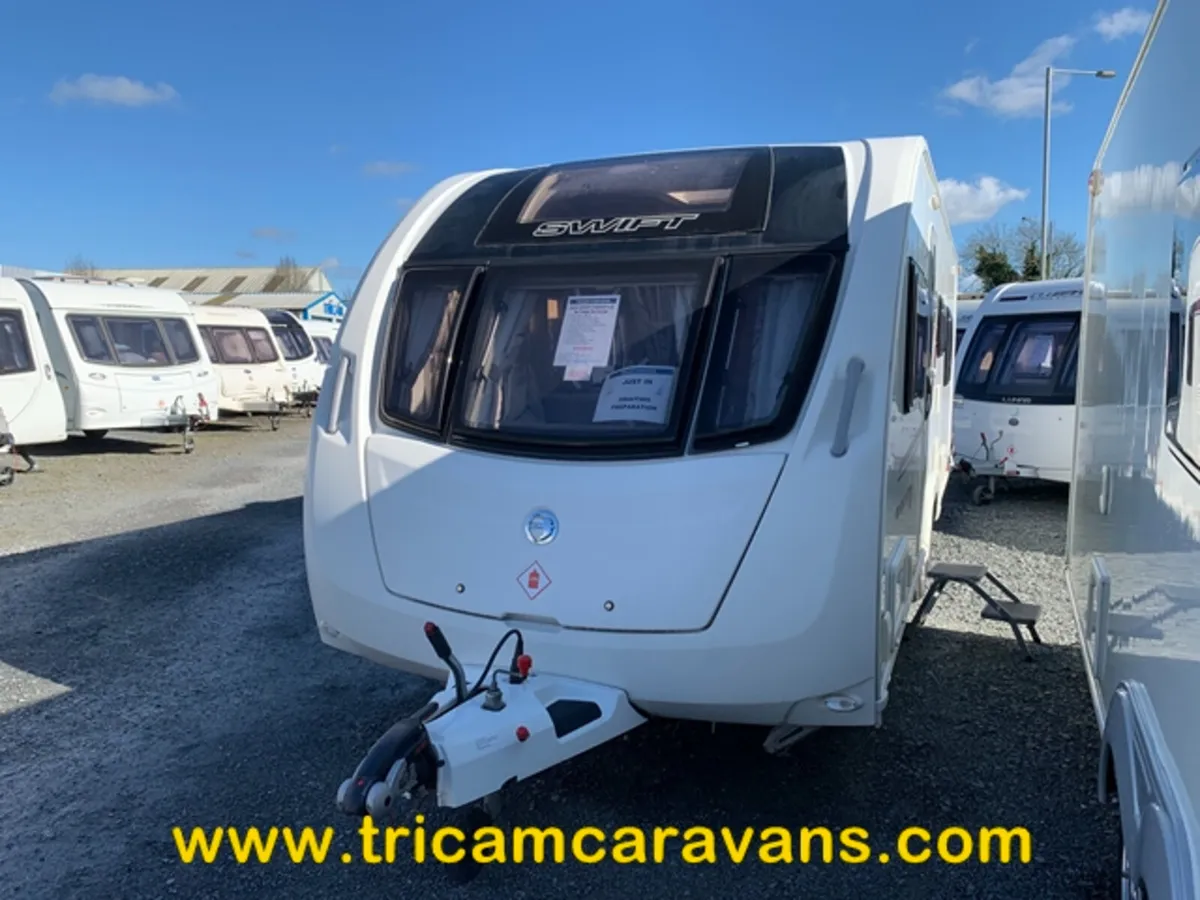 2016 Swift Freestyle SE TWIN T/A Fixed Bed 6 Berth - Image 1