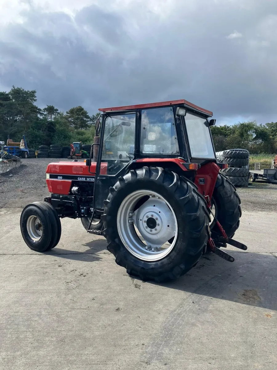 CASE 895 2WD - Image 3