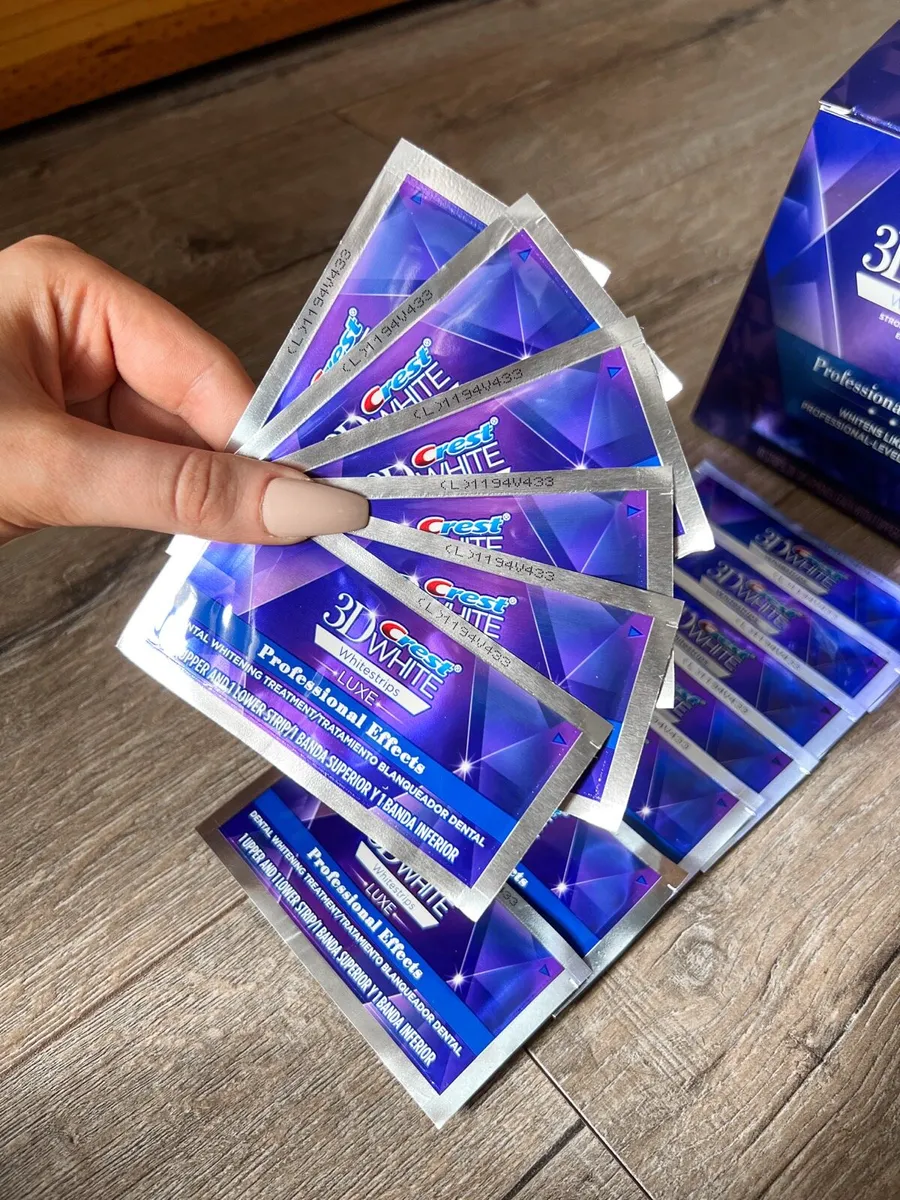 Crest whitening strips - Image 1