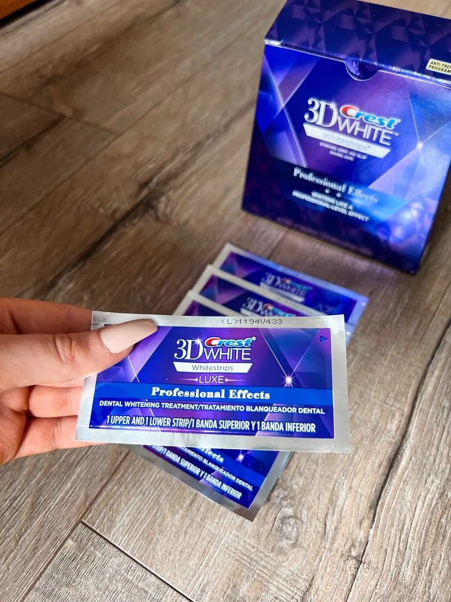 Crest whitening strips - Image 3