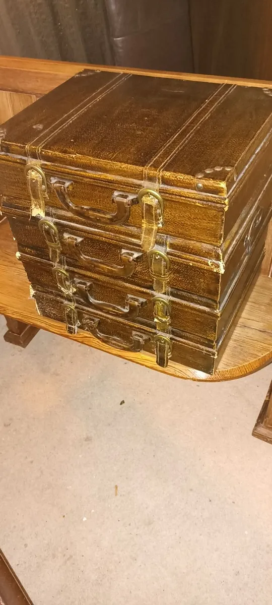 Old Wine Cooler - Image 2