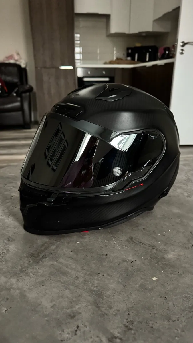 Nexx X.R3R Full Face Helmet - Image 1