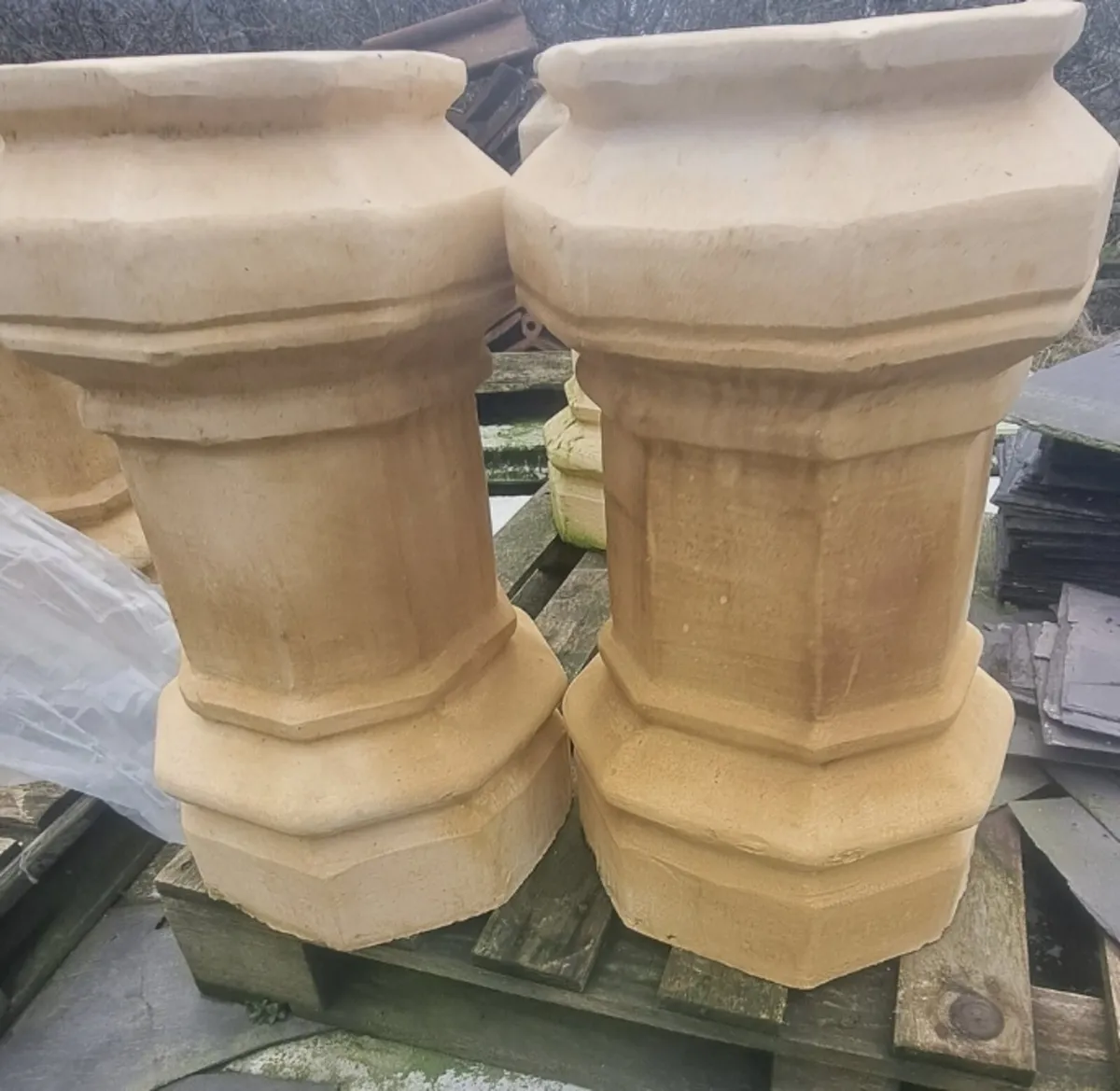 6 Octagon Chimney Pots  £ 600 pounds
