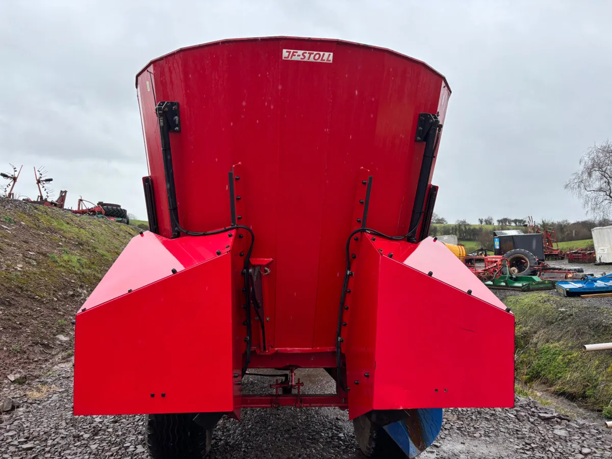 Jf 8 cube diet feeder - Image 2