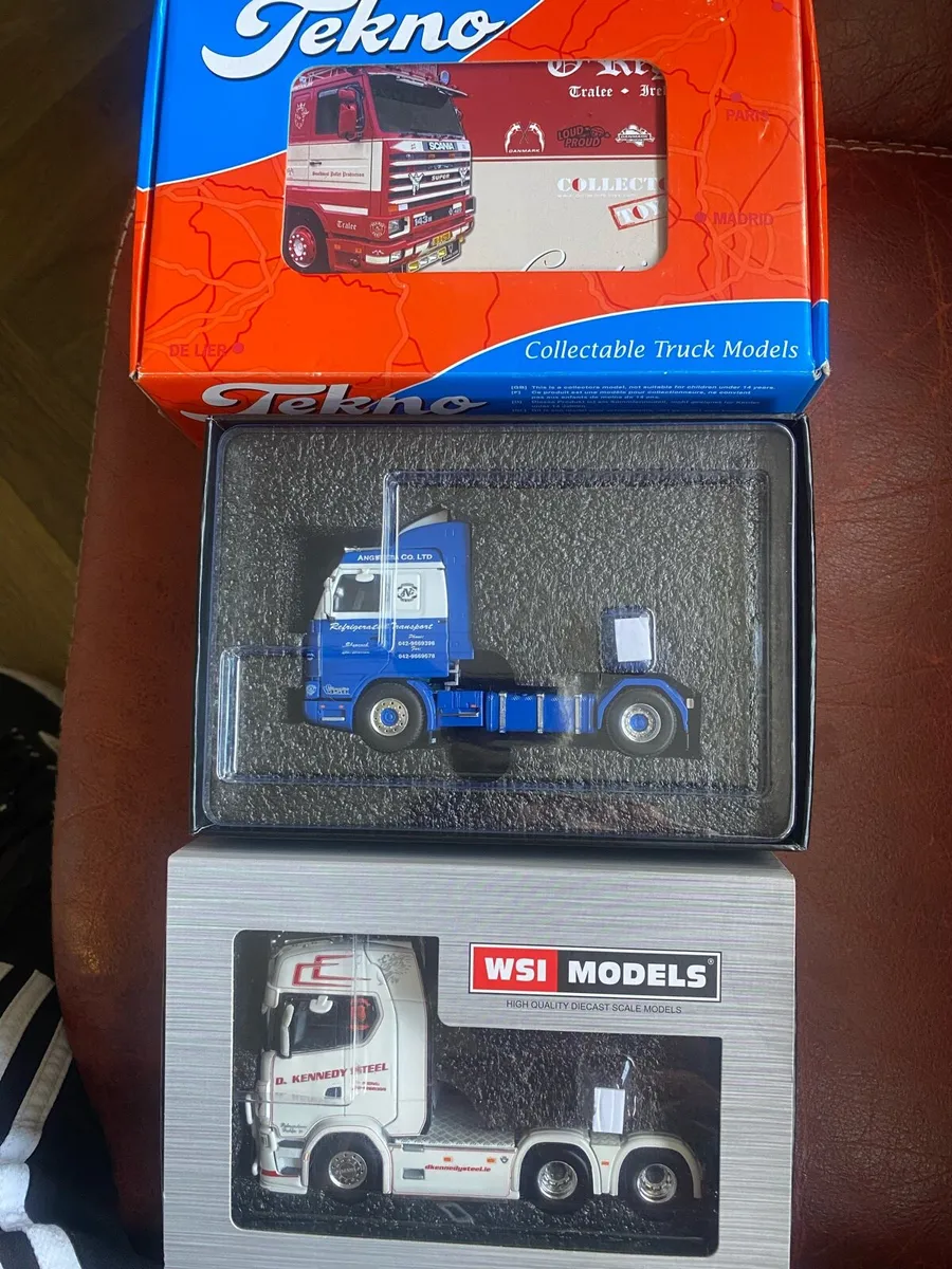 1.50 scale trucks - Image 1