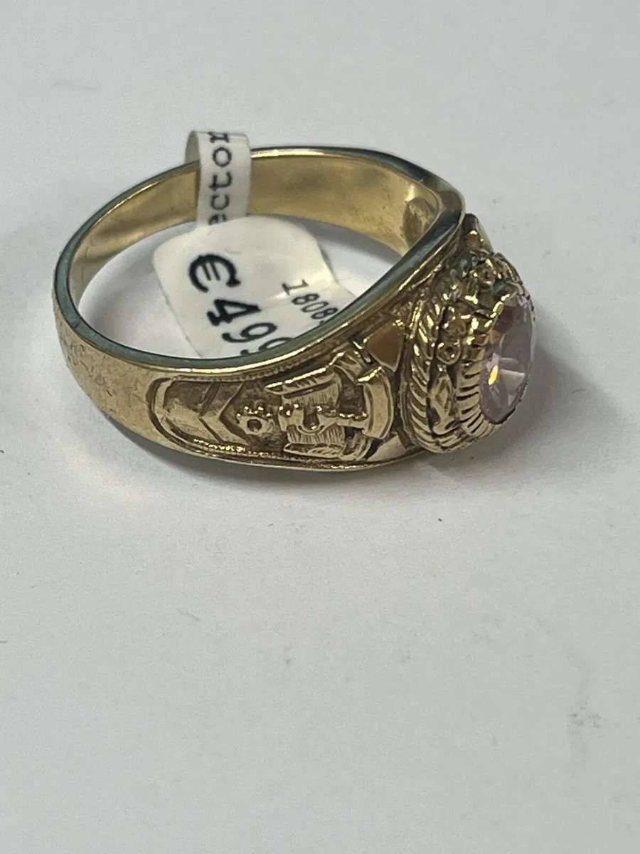 9k gold ring with pink stone. - Image 3
