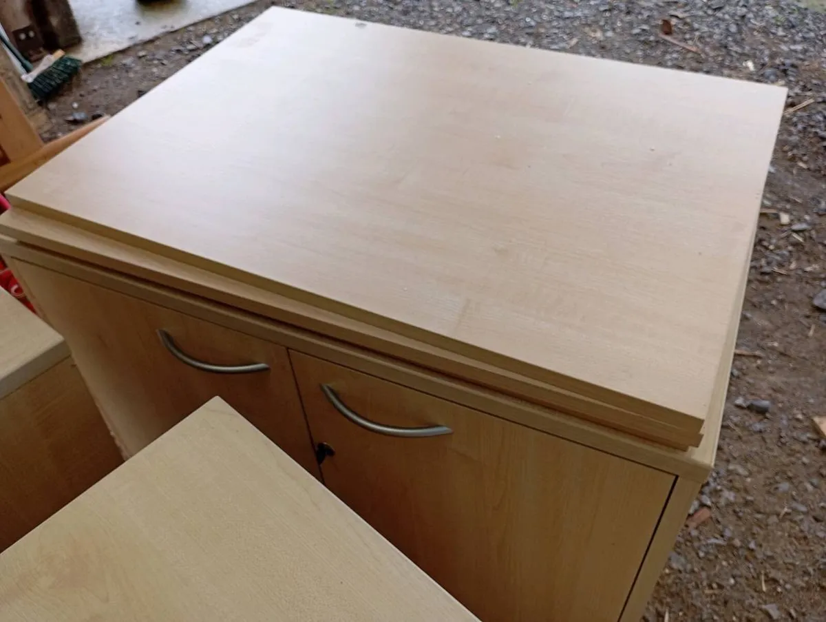 Office cabinet - Image 4