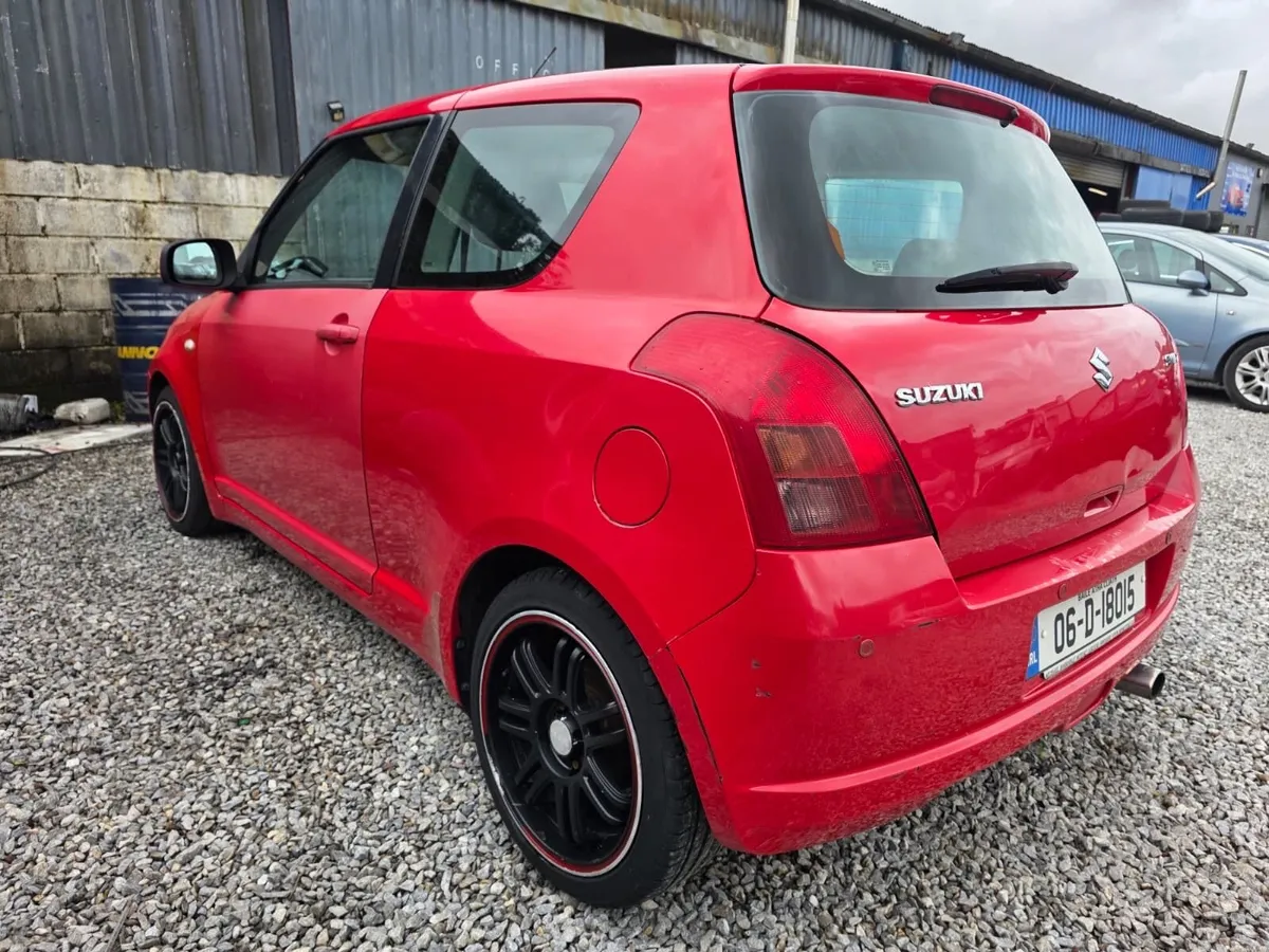 Suzuki swift 06 - Image 4