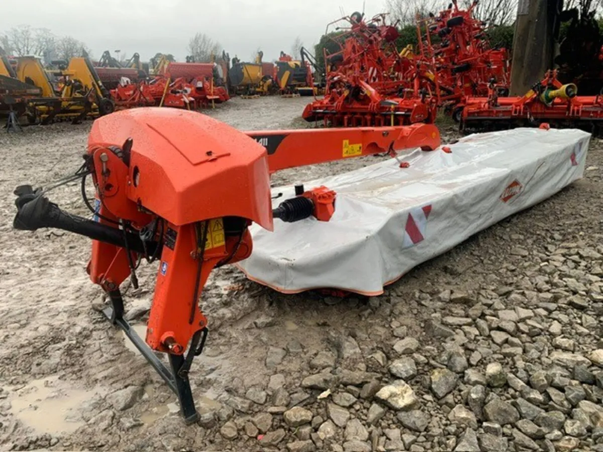 KUHN GMD 4411F DISC MOWER, 14' CUT - Image 4