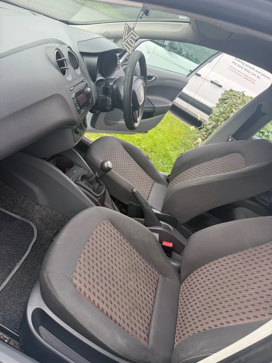 Seat Ibiza 2010 - Image 4