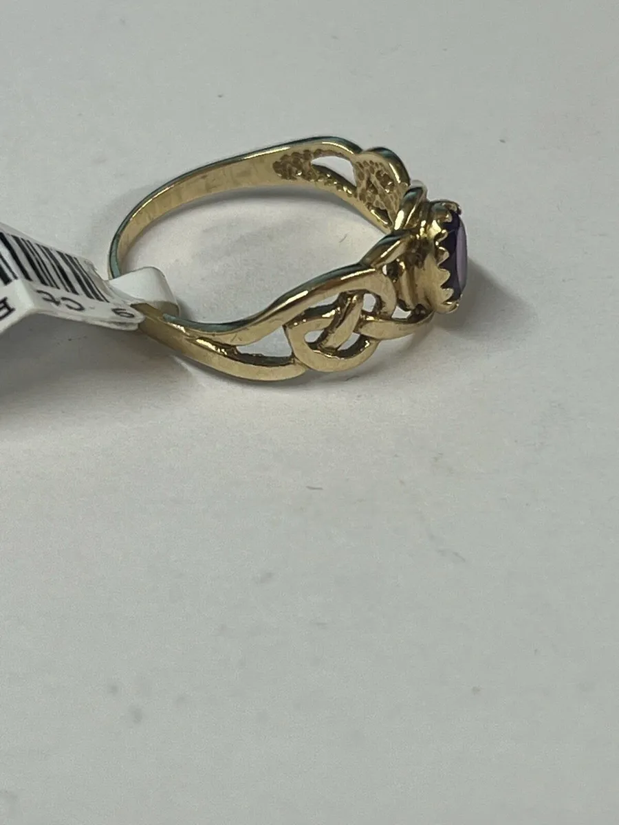 9k gold ring with purple stone - Image 3
