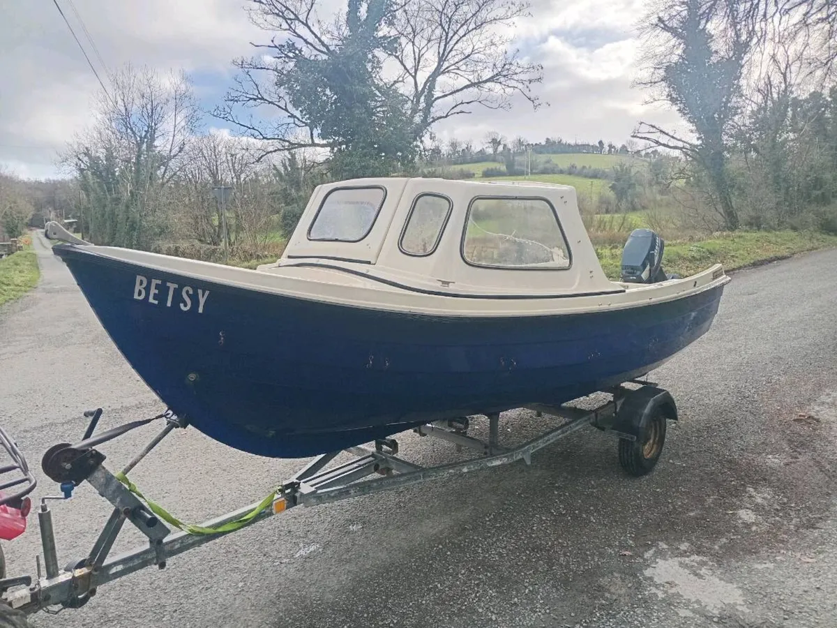 Selection of boats available - Image 4