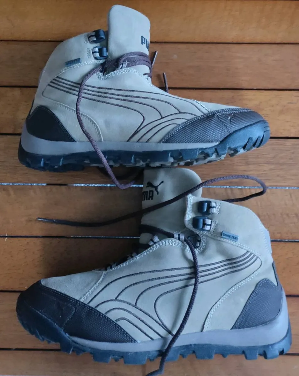 Puma Hiking Gore-Tex boots 6.5uk New - Image 1