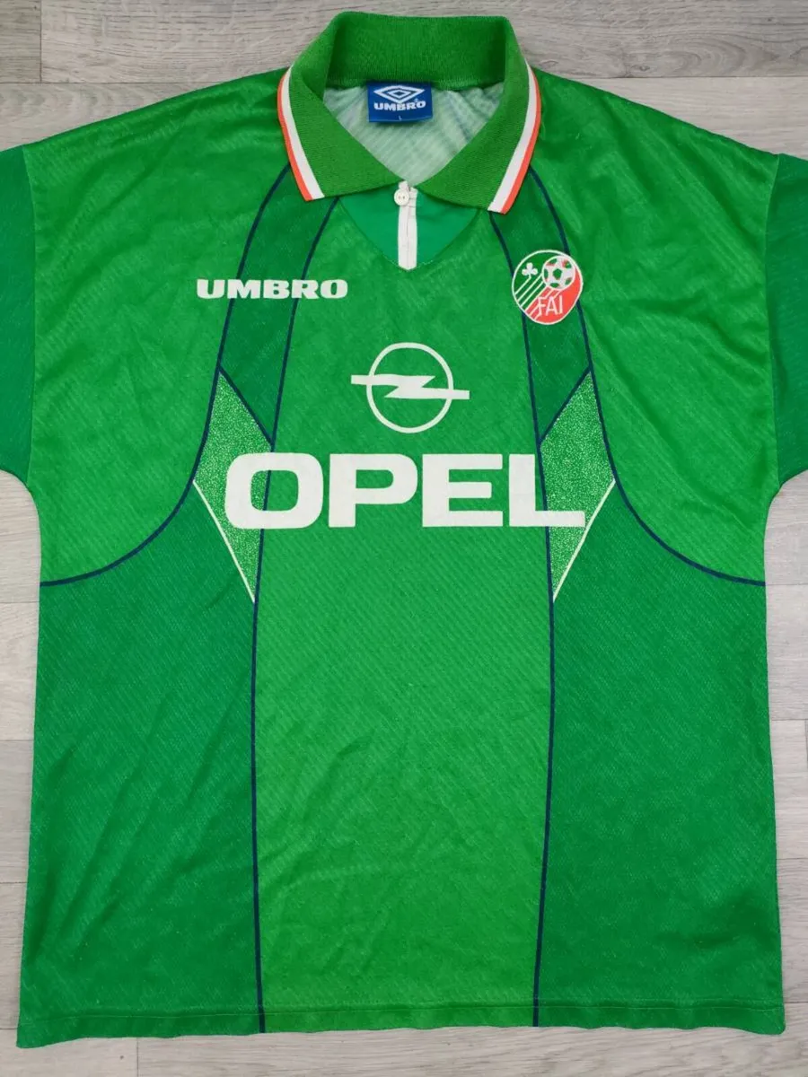 Genuine Vintage 1994/1995 Ireland Home Jersey L - Image 2