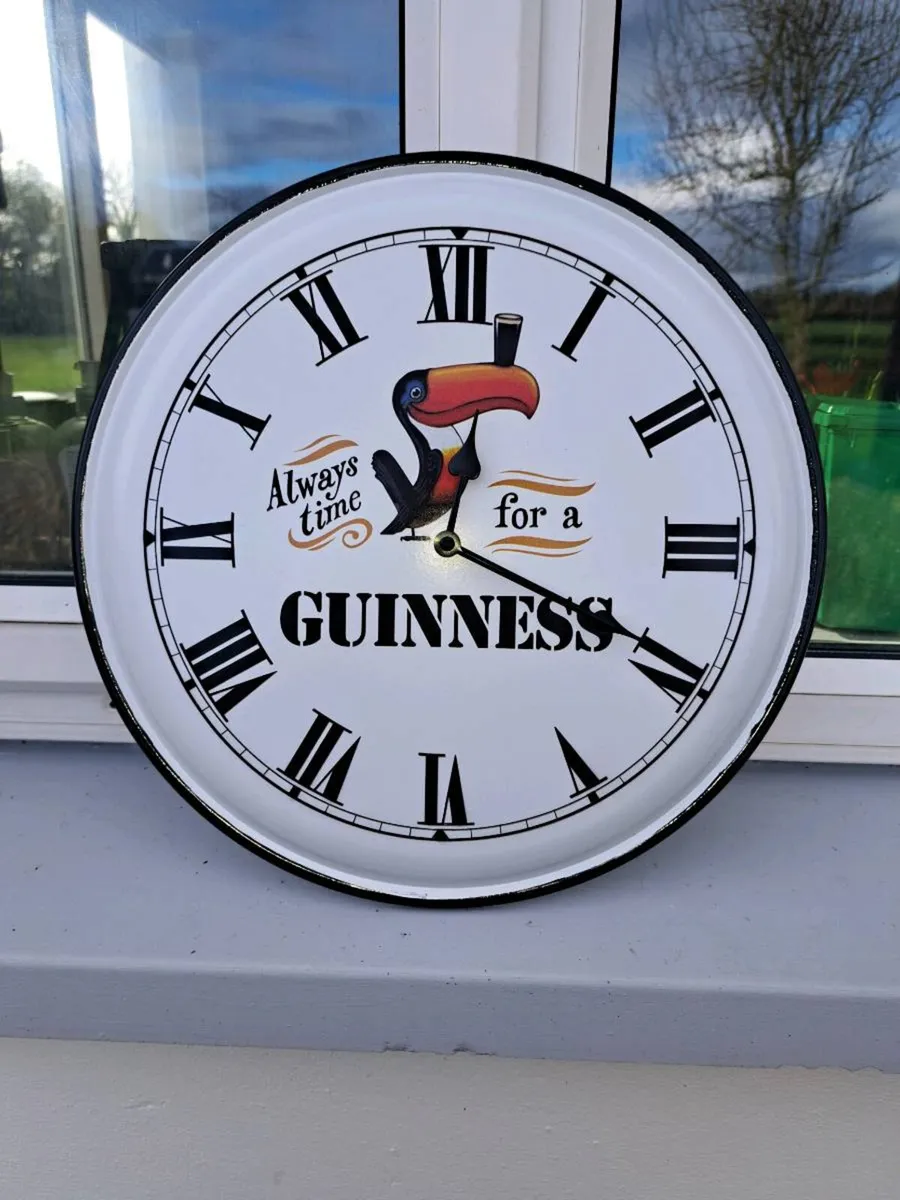 Guinness clock - Image 1