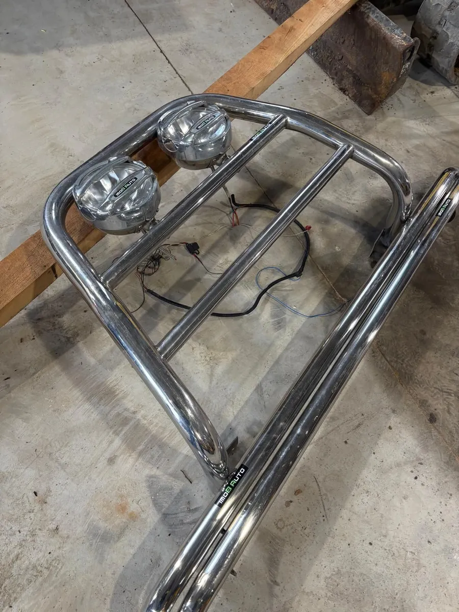 Landcruiser bull bar and sides - Image 3