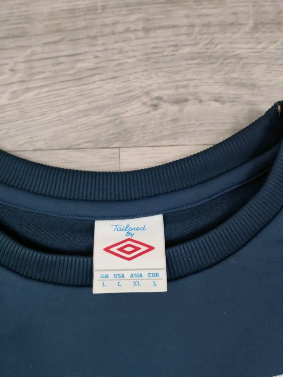 Umbro Ireland Sweatshirt Mens Large - Image 3
