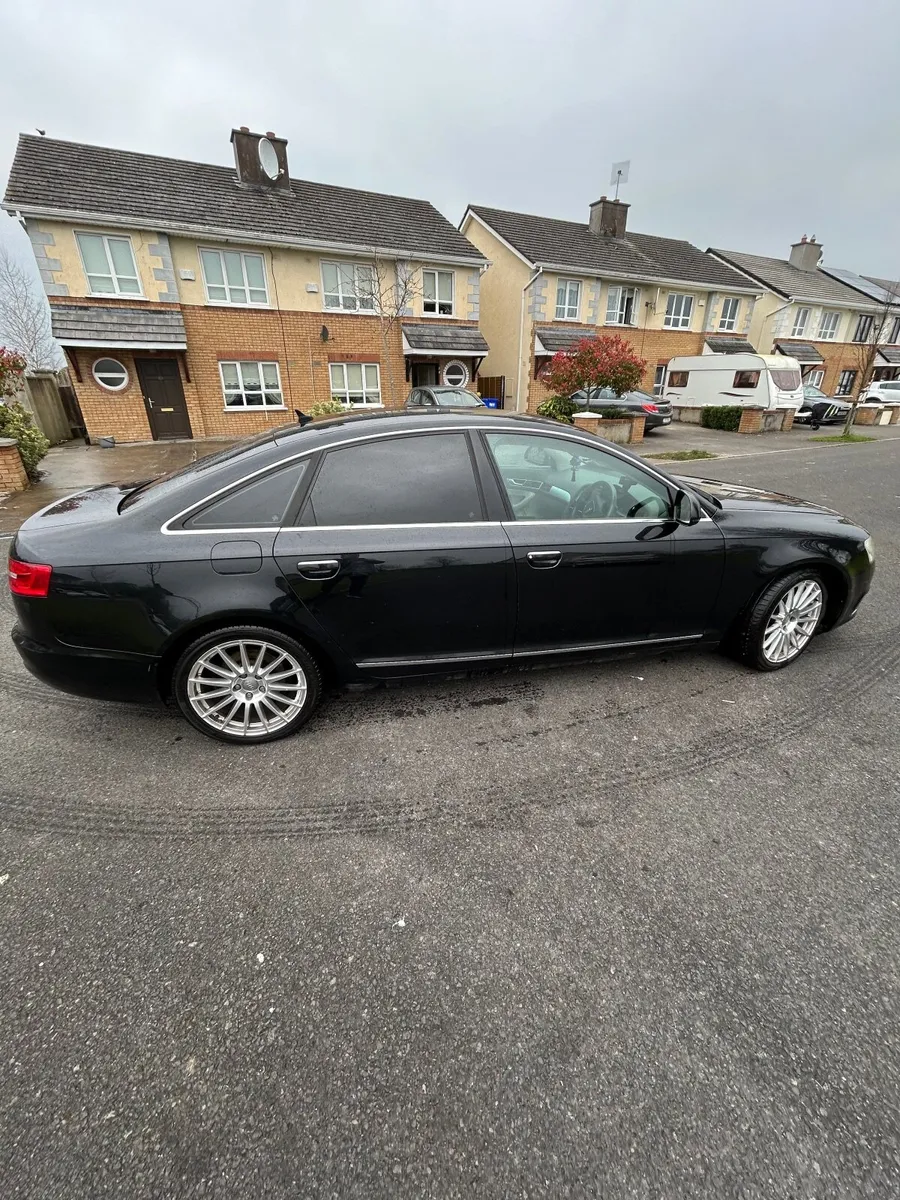 Audi A6  2011 - Image 4