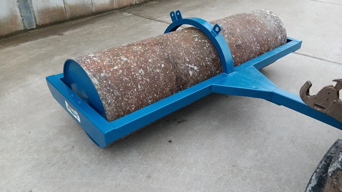Fleming land water roller - Image 3