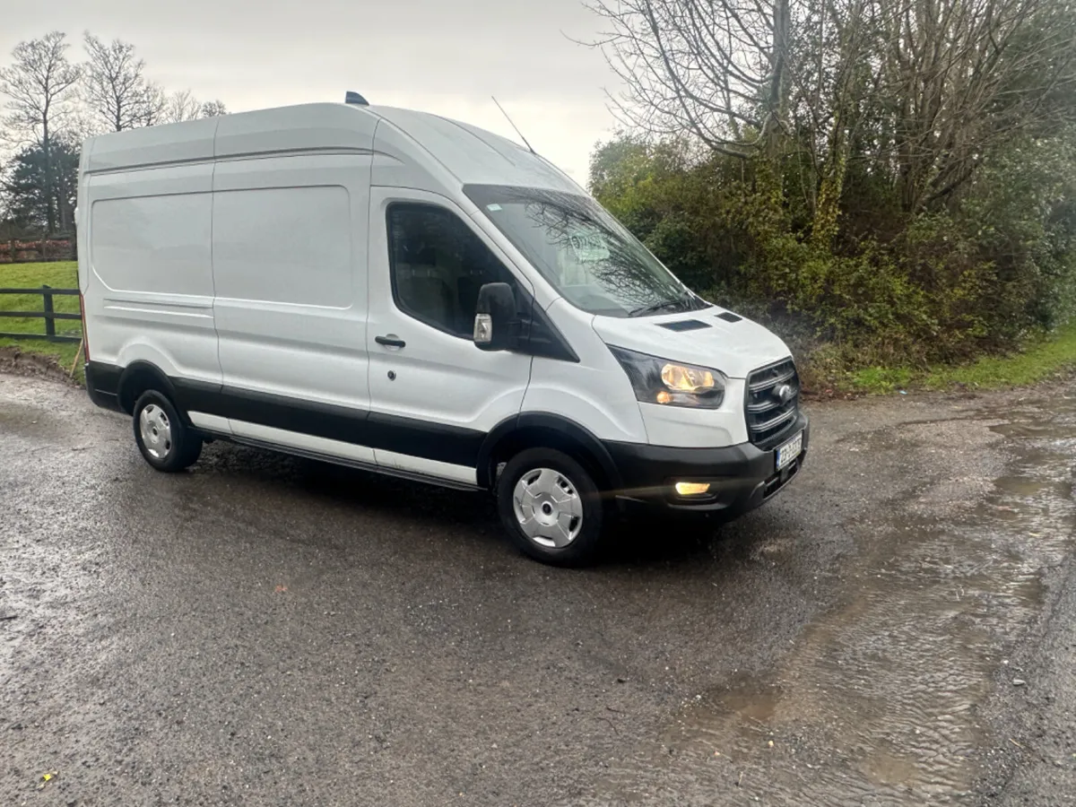 Ford Transit 2023 - Image 2